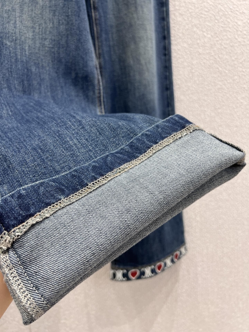 Ce1i*e jeans